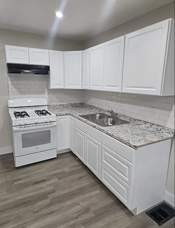 Building Photo - 159 Lincoln St