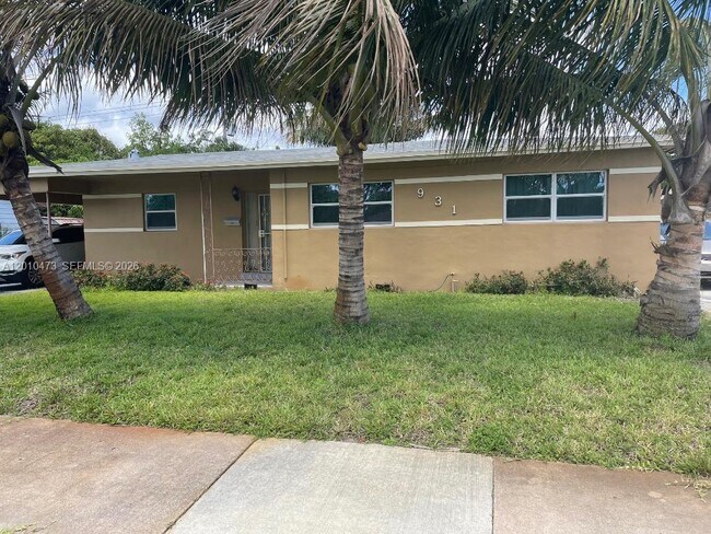 Building Photo - 931 NW 179th Terrace