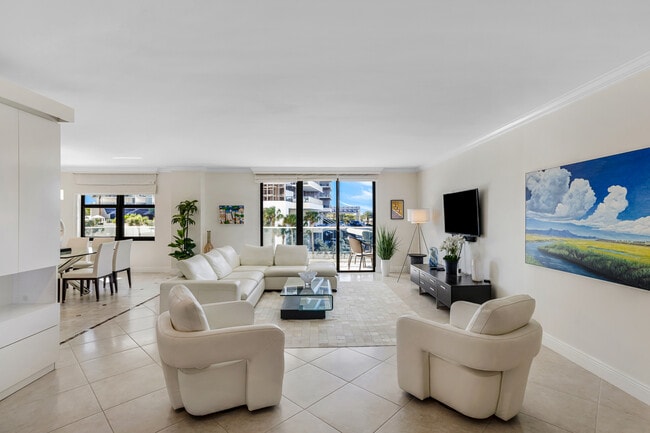 Building Photo - 9801 Collins Ave