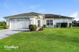 Building Photo - 2223 NE 1st Terrace