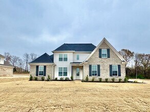 Building Photo - Brand New 5-bedroom 3 bath home in Olive Branch @ Southbranch