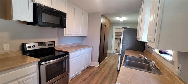 Building Photo - 8395 Sunrise Dr