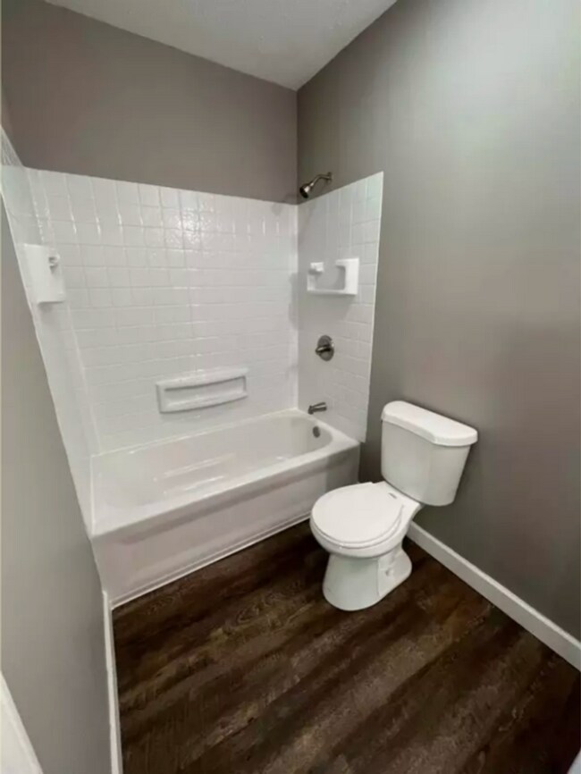 Building Photo - Lakewood Flats and Townhomes