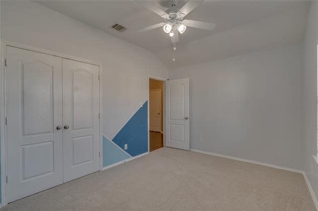 Building Photo - 629 Sparrow Dr