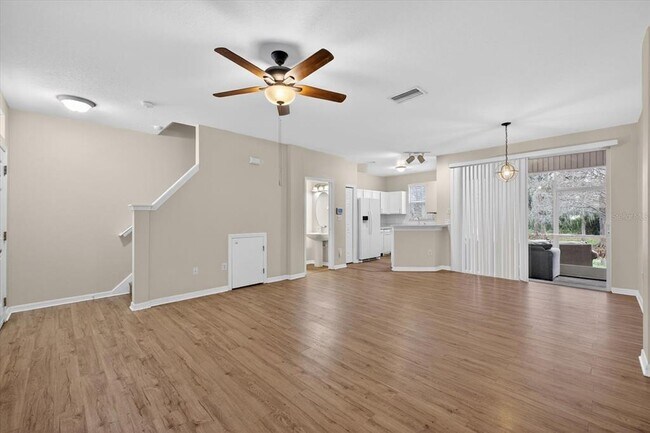 Building Photo - 11047 Black Swan Ct