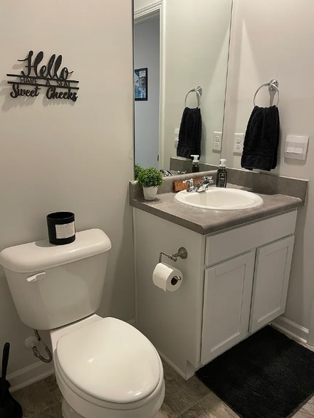 Building Photo - 6189 Whitewater Dr