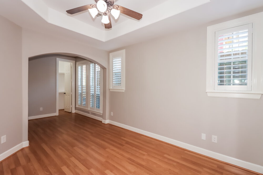 Building Photo - 1829 Oakdale St