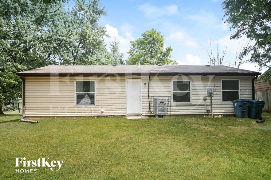 Building Photo - 4509 Phoenix Dr