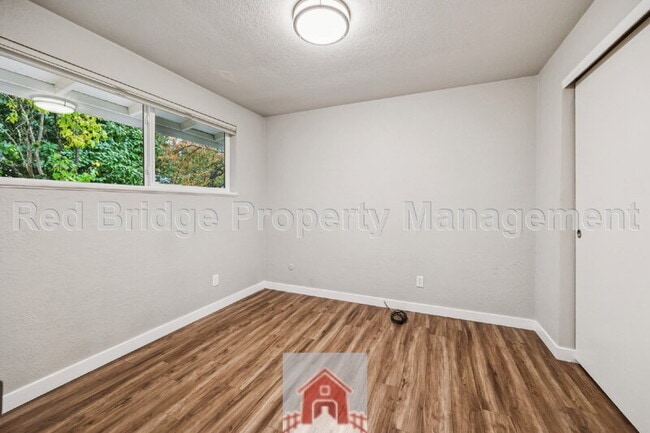 Building Photo - 3440 SE 8th Ave