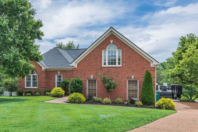 Building Photo - 2779 Landcashire Ct