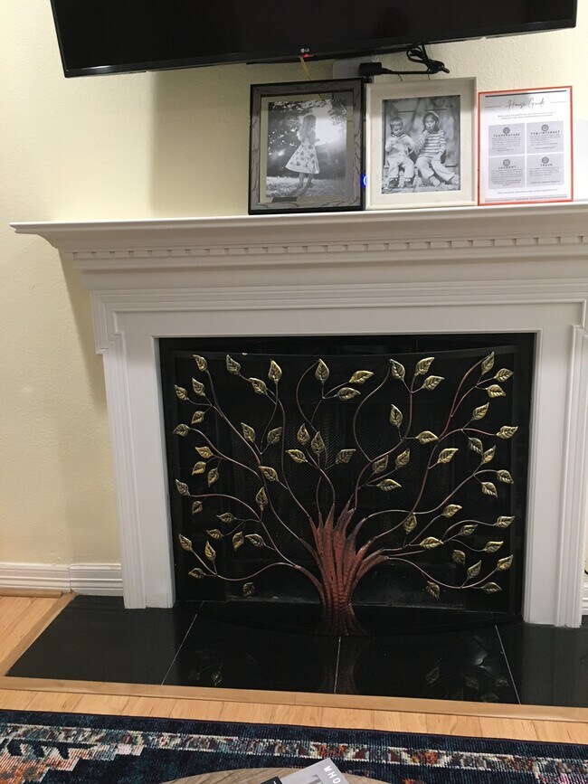 Decoration - 2300 Old Spanish Trl
