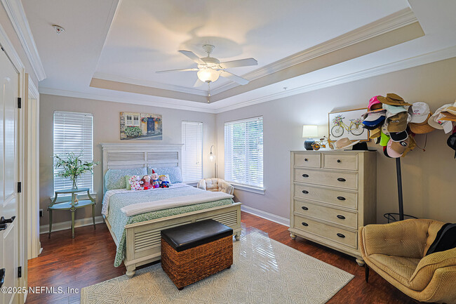 Building Photo - 120 Bay St