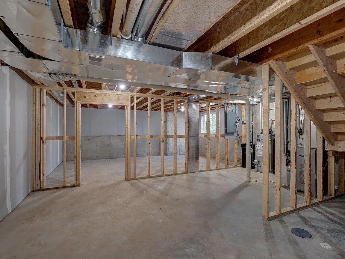 Building Photo - 115 Prairie Heights Dr