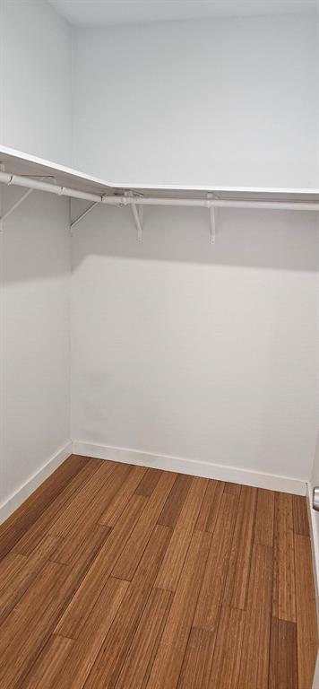 Building Photo - 1408 W 51st St