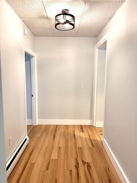 Building Photo - 310 Union St