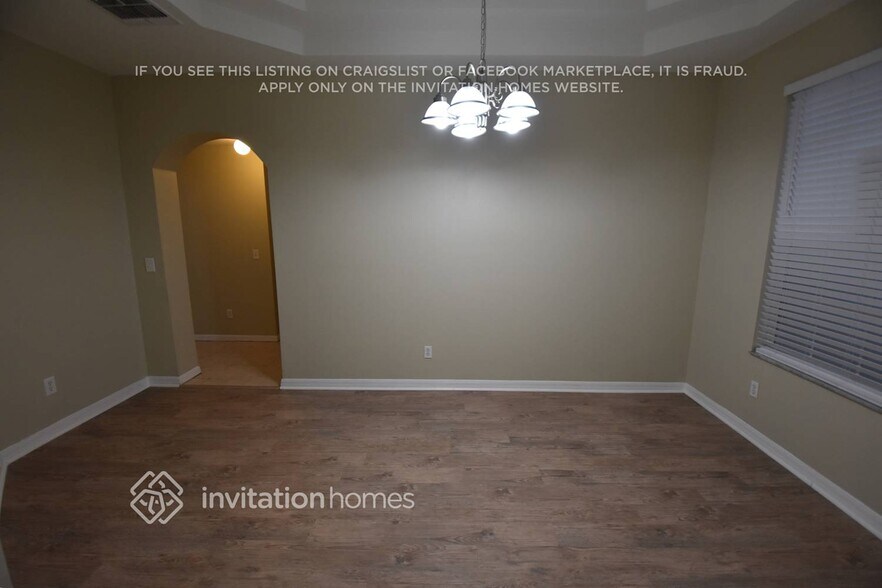 Building Photo - 150 Summit Ash Way