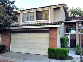 Building Photo - 16807 Camden Ln