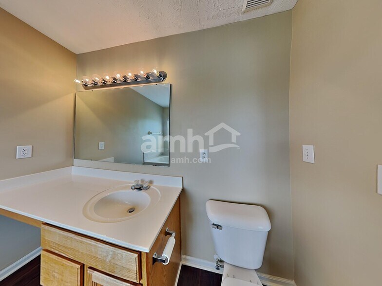 Building Photo - 11536 Jagged Rock Ct