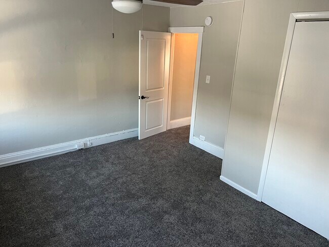 Building Photo - 6 Conshohocken Rd