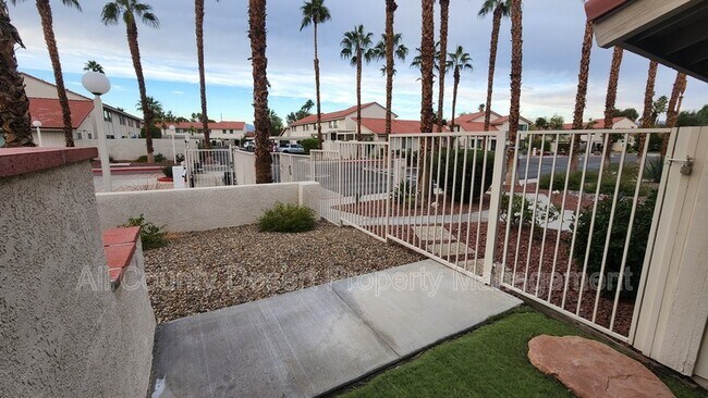 Building Photo - 5951 Montecito Dr