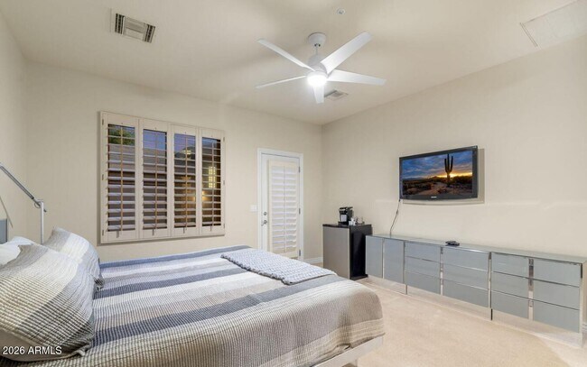 Building Photo - 11543 E Caribbean Ln