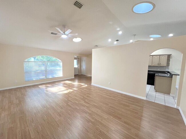 Building Photo - 88 Wynnfield Dr