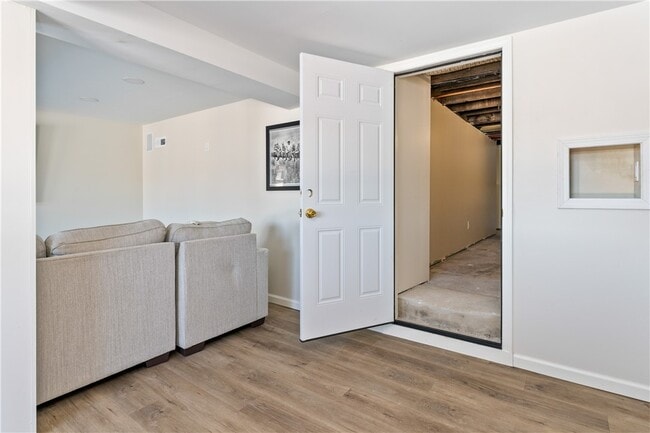 Building Photo - 1350 Bay Shore Blvd