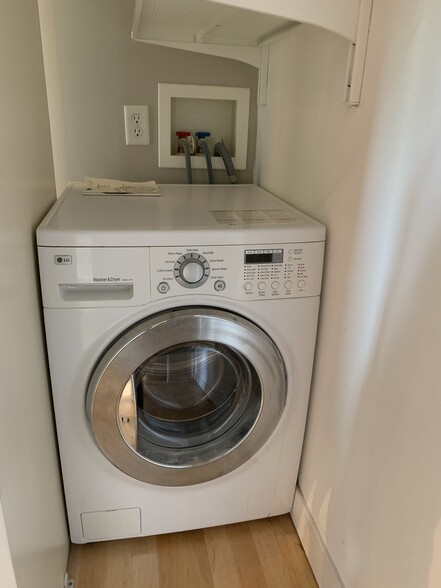 In-unit laundry - 2800 W 44th St