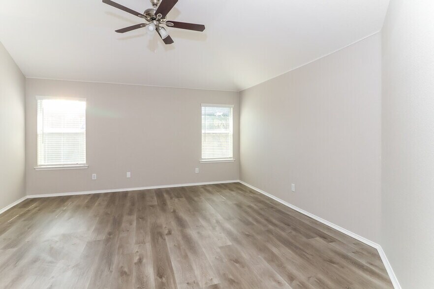 Building Photo - 1206 Beacon Hill Dr