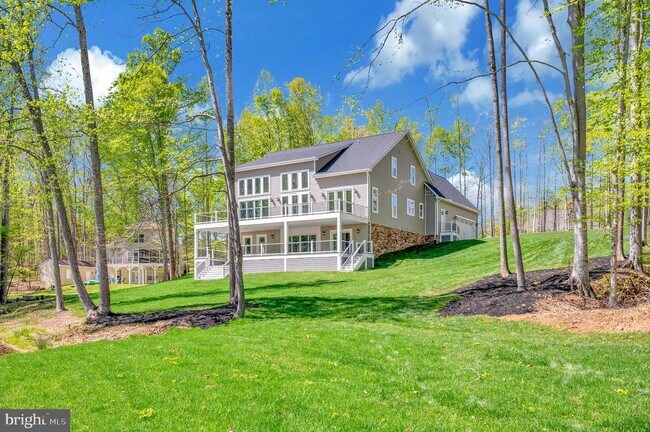 Building Photo - 44 Deep Crk Cir