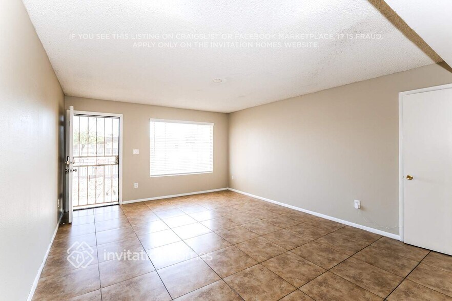 Building Photo - 7224 W North Ln