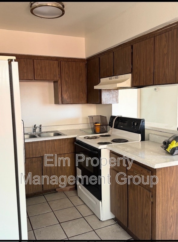 Building Photo - 2728 Haddock Ave