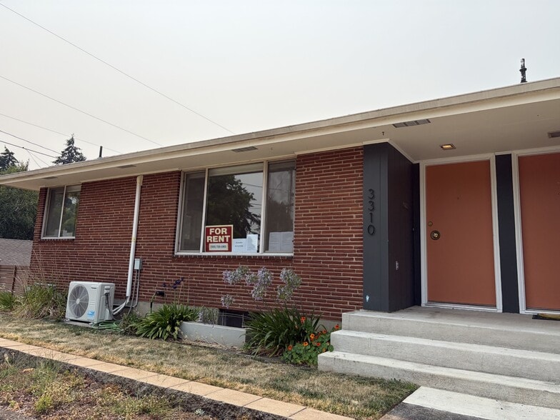 Building Photo - 3310 Columbia St