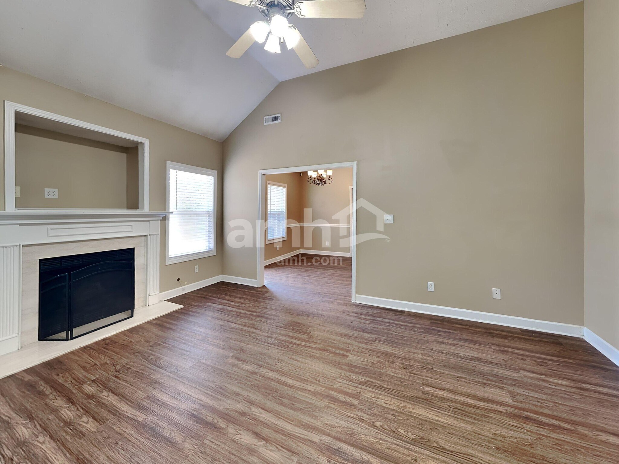 Building Photo - 711 Riata Ct