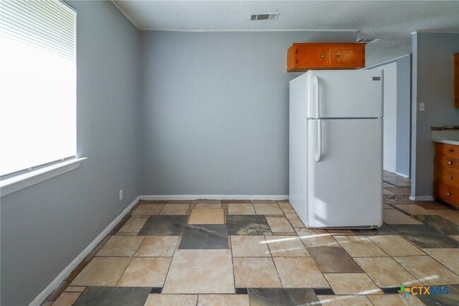 Building Photo - 1309 Greenwood Ave