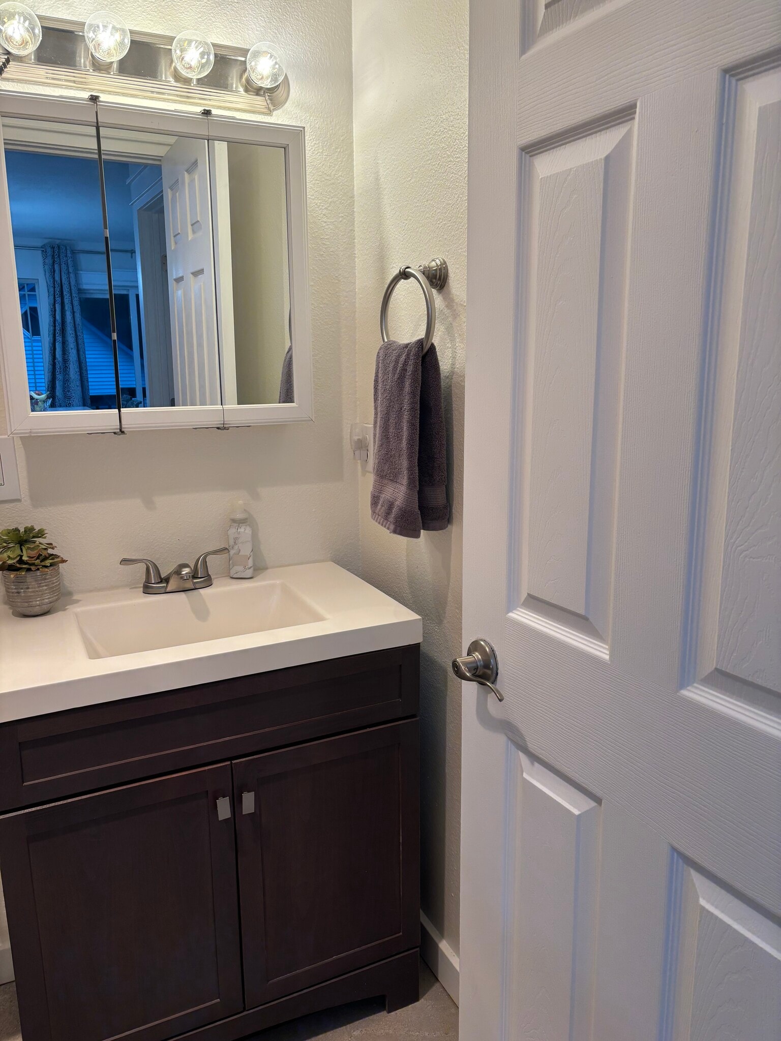 Building Photo - 13926 SE 141st Ave