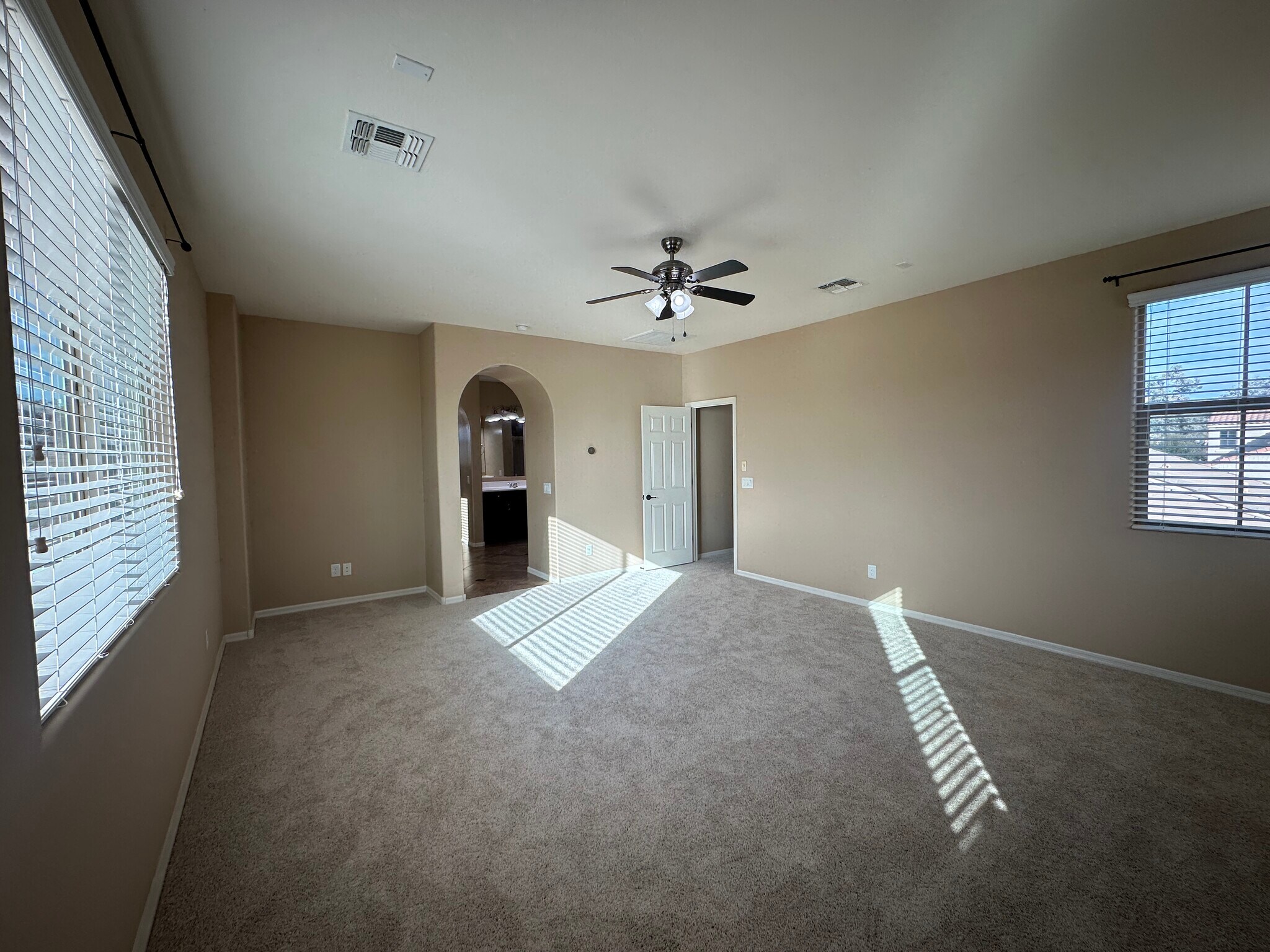 Building Photo - 4717 W Sweet Iron Pass