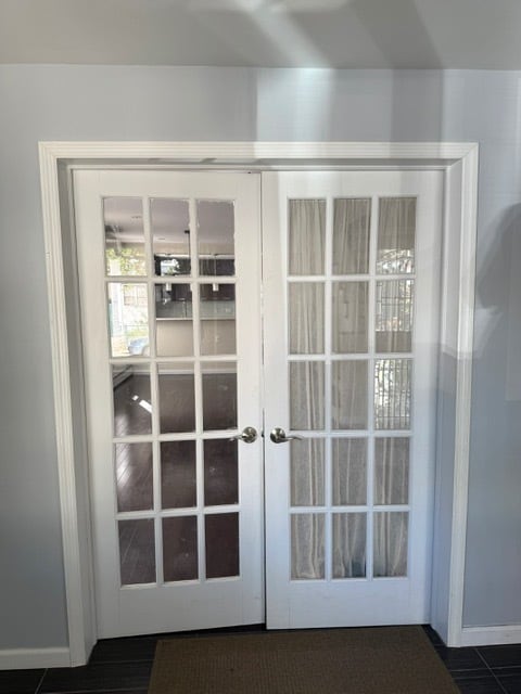 Building Photo - 66-32-32 Booth St