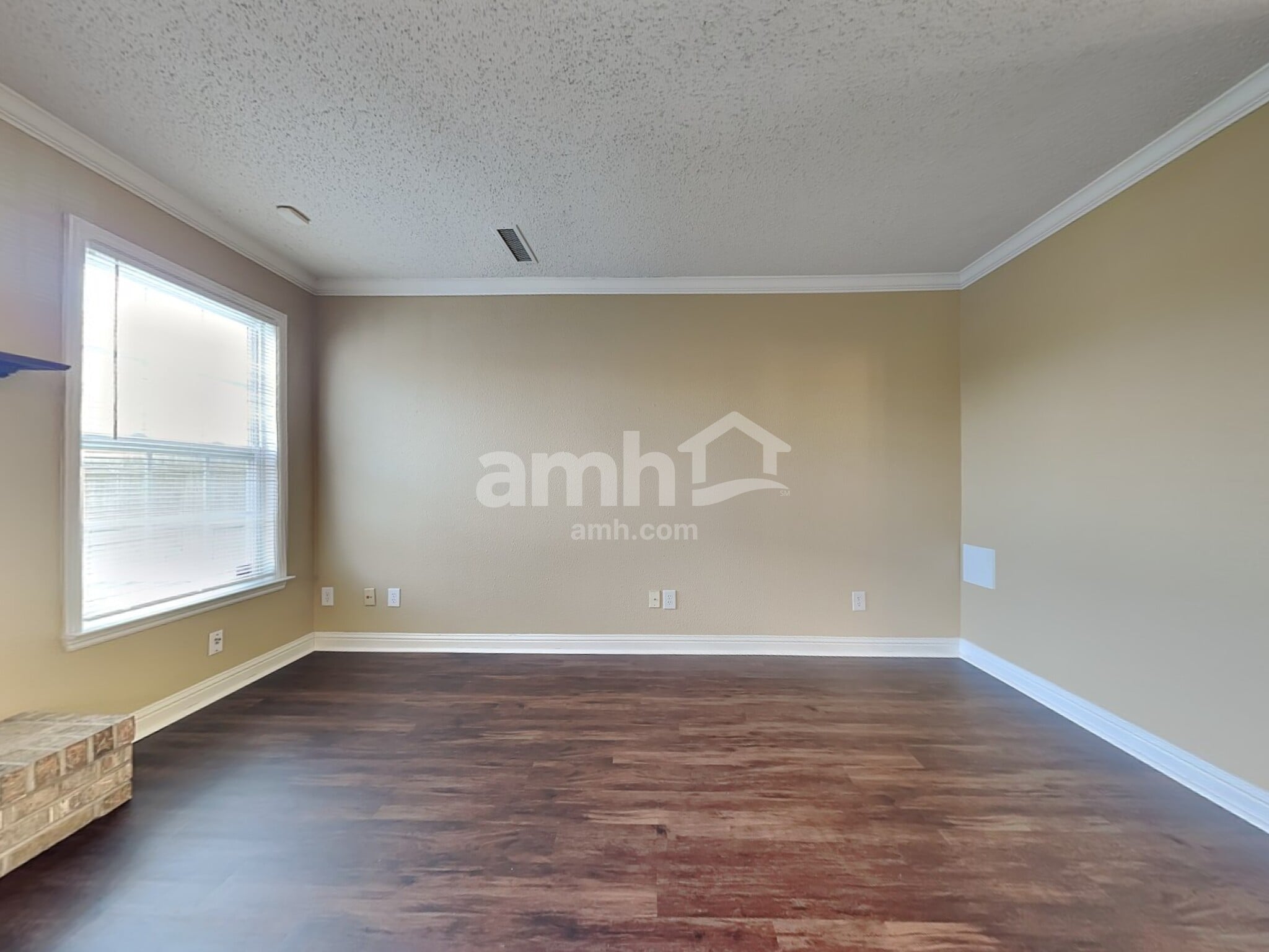 Building Photo - 13467 Allegiance Dr