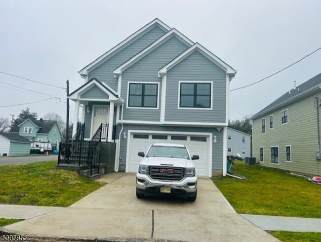 Building Photo - 68 Garrison Ave