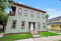 Building Photo - 842 Watson St SW