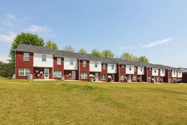 Building Photo - Fantastic 3bd/2.5ba home! Let yourself in!