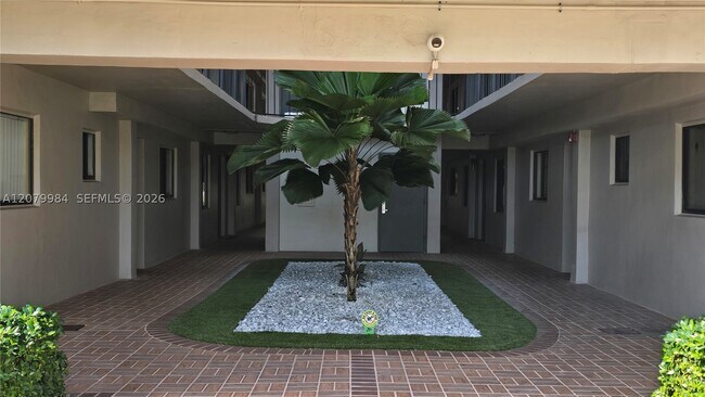 Building Photo - 8650 SW 133rd Avenue Rd