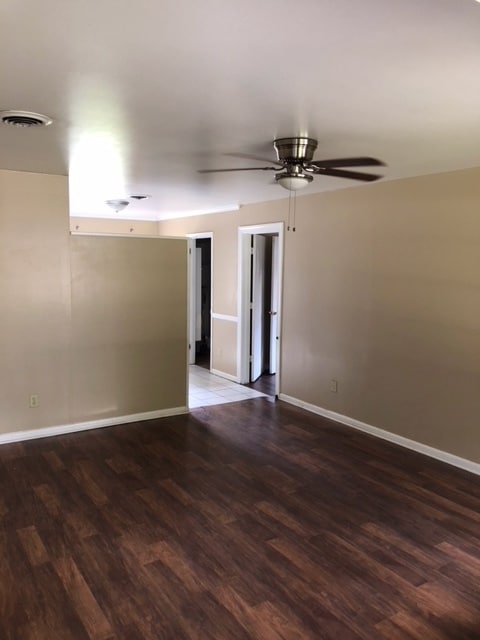 Building Photo - 127 Gentilly Dr