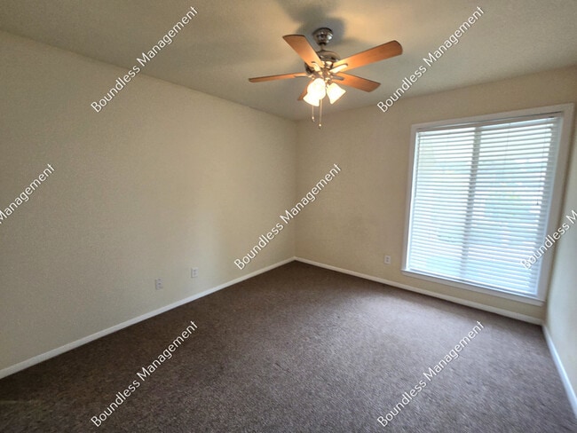 Building Photo - 3301 Henderson Mill Rd