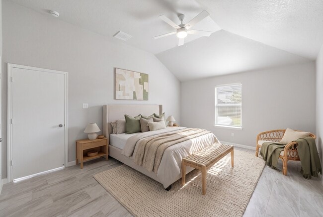 Building Photo - 17819 Gimbal Way