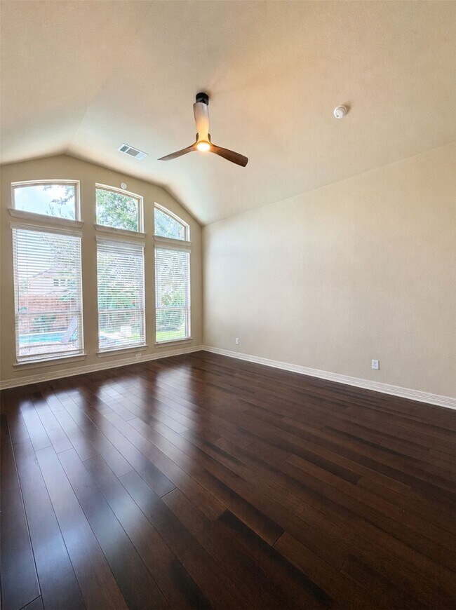 Building Photo - 5423 Lachlan Springs Ln