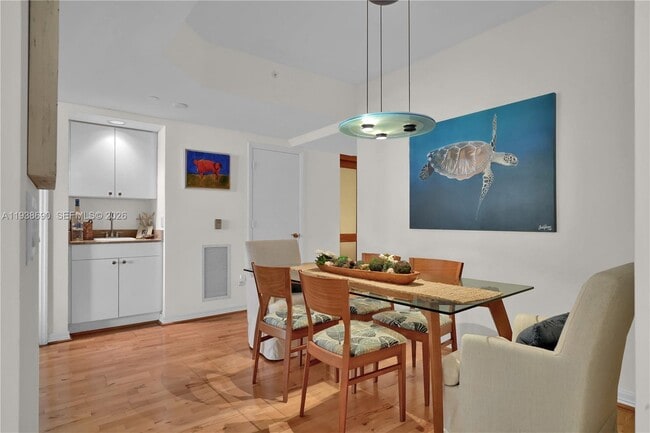 Building Photo - 4779 Collins Ave