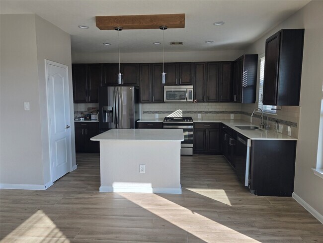 Building Photo - 3702 Aubergine Springs Ln