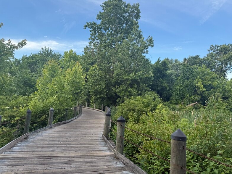 Building Photo - 925 N Fairfax St